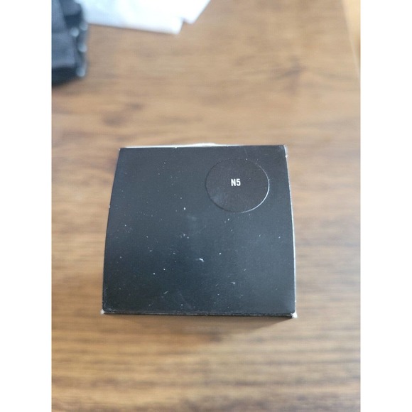 Mac Studio Face & Body Foundation N5 - Size 50mL / 1.7 Oz. New - Picture 6 of 6